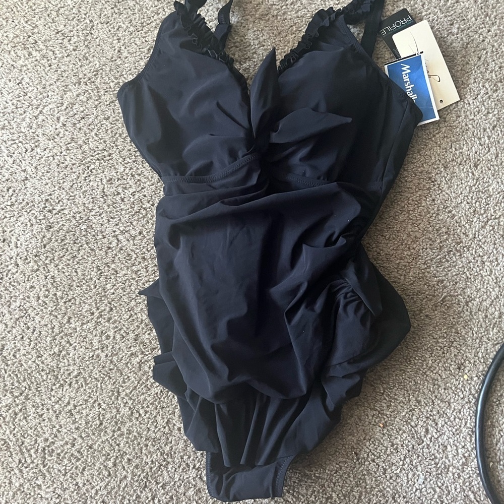 NWT GOTTEX swimsuit